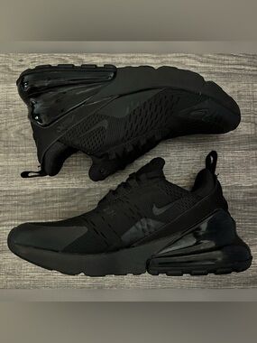 Nike Air Max 270 Big Boy Shoes Black Color Size-6Y